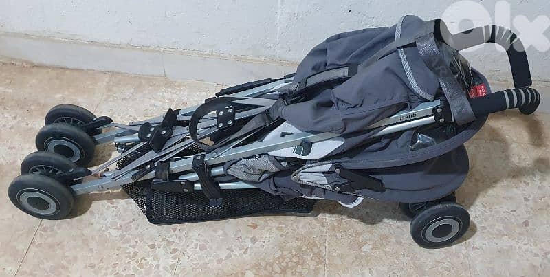 Stroller Maclaren like new used little 80$  beyrout ashrafiye 03723895 8