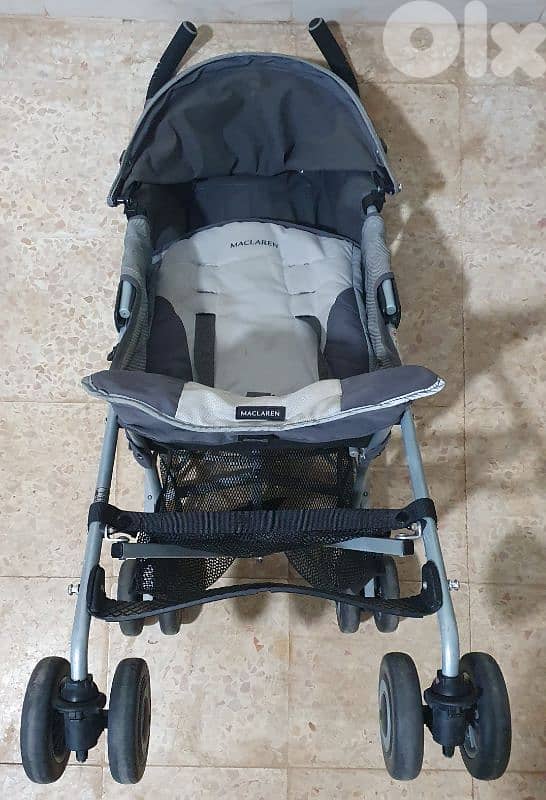 Stroller Maclaren like new used little 80$  beyrout ashrafiye 03723895 13