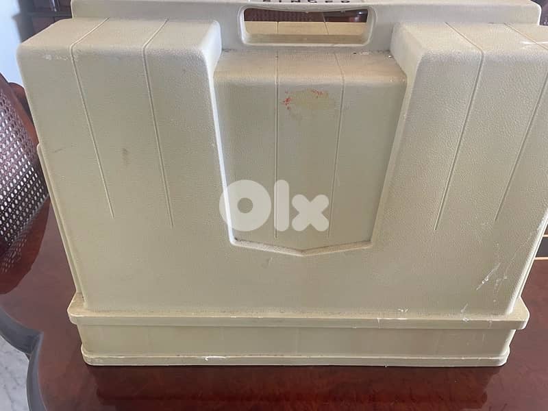 Vintage Singer sewing machine 288 felicita 2