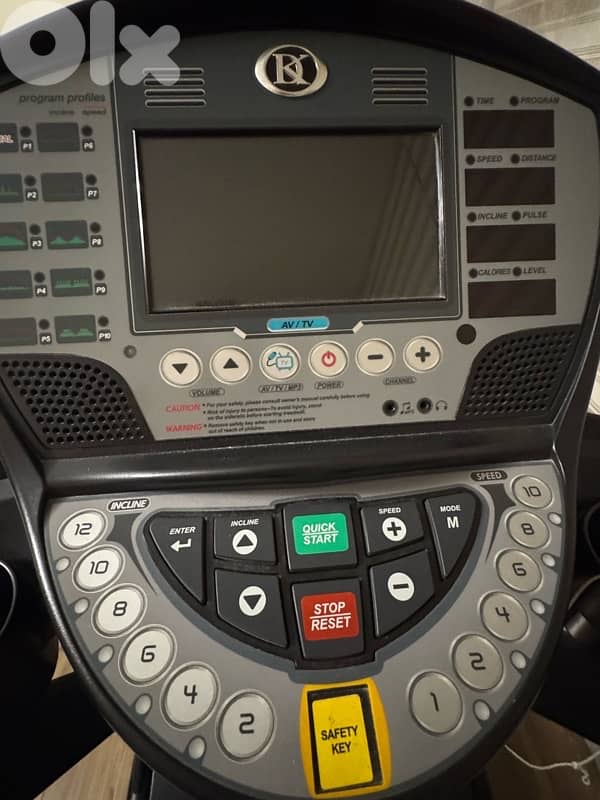 DKFitness Motorised Treadmill – Folding Home Use 8