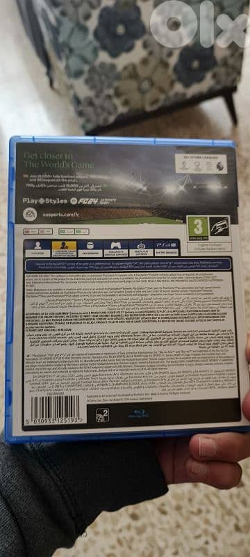 PS4 used like new very clean 4