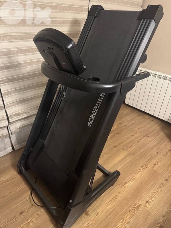 DKFitness Motorised Treadmill – Folding Home Use 6