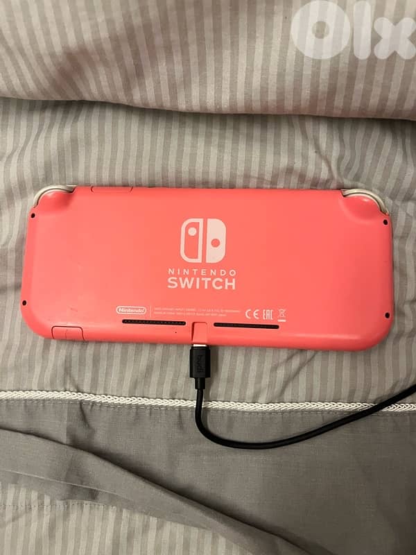Nintendo Switch Lite + Pokemon Scarlet 2