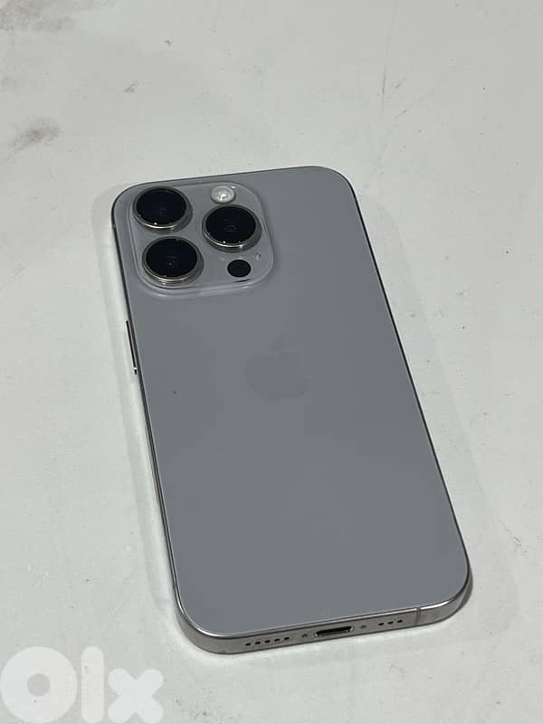 iphone 15 pro 512GB 3