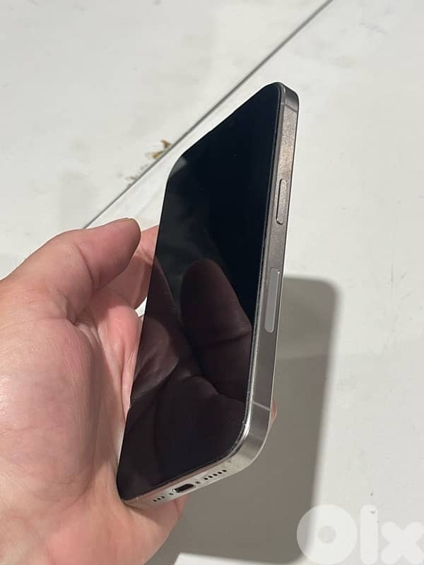 iphone 15 pro 512GB 5