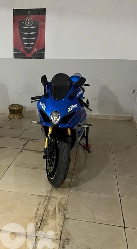 GSX-R 1000cc + original carbon exhaust 2