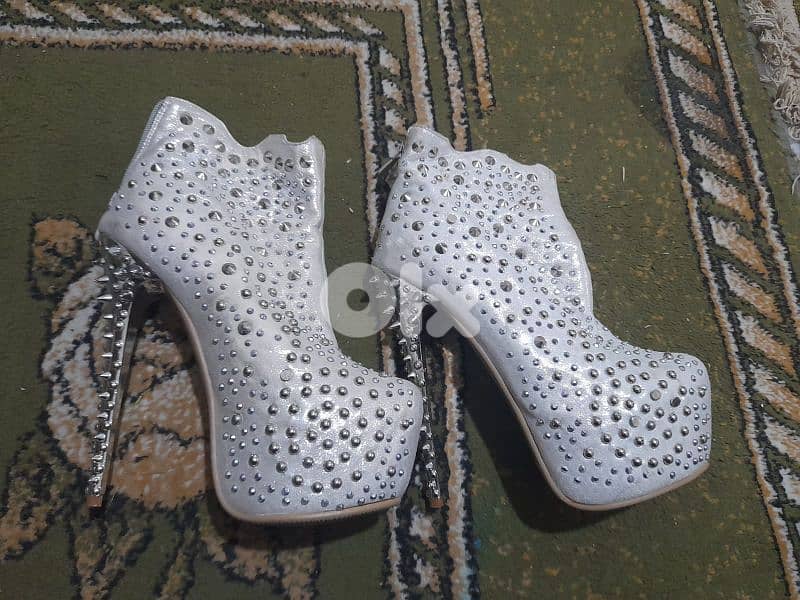 حذاء شتوي كعب عالي 0