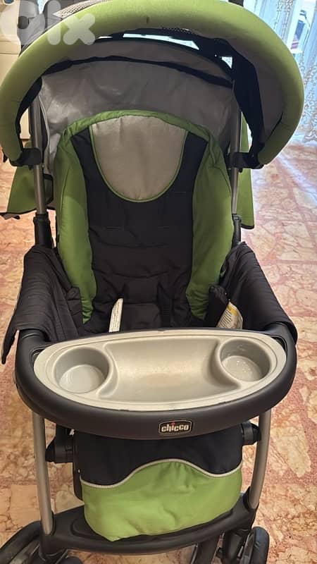 chicco car seat and stroller 2