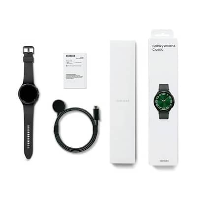 Samsung galaxy watch 6 classic + 2 free straps
