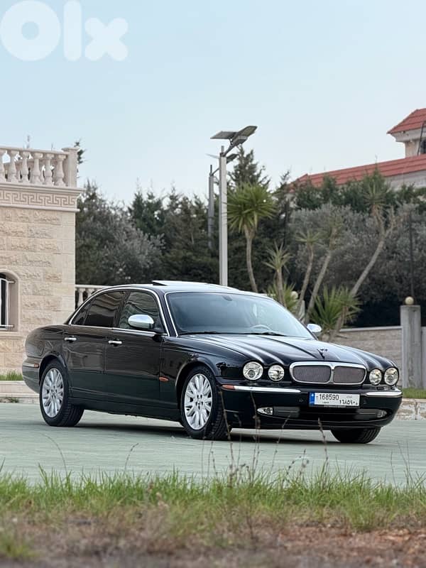 Jaguar XJ8 2004 0