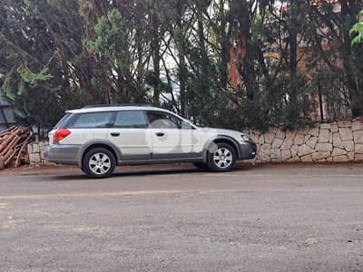 سوبارو آوت باك 2005