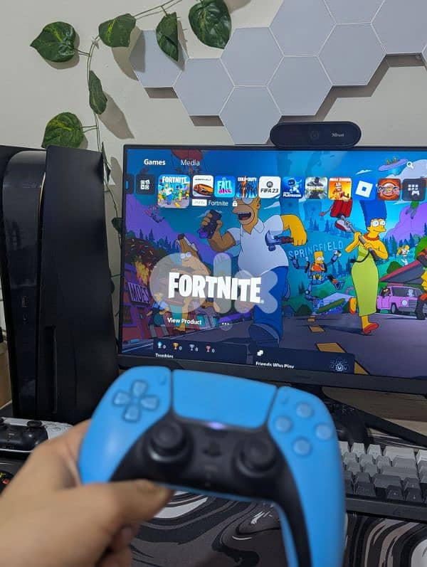 PS5 BLACK WITH 3 GAMES 4