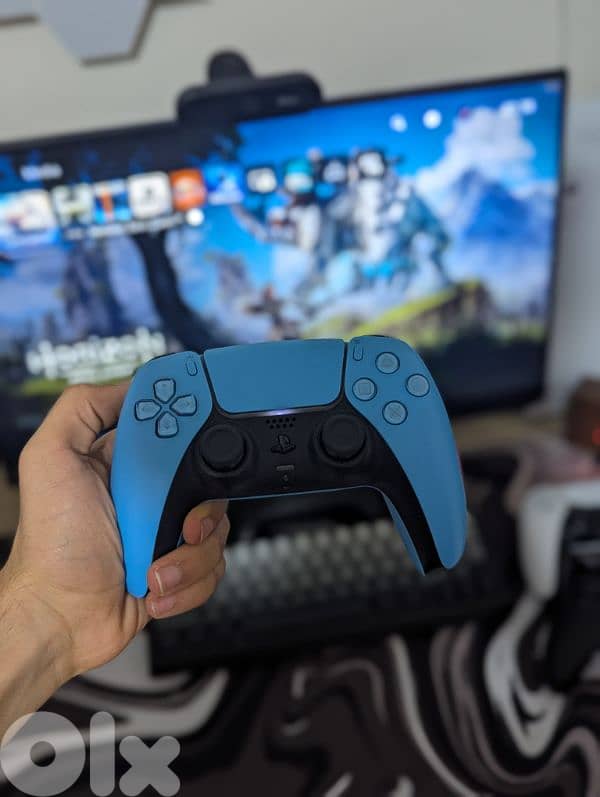 PS5 BLACK WITH 3 GAMES 5