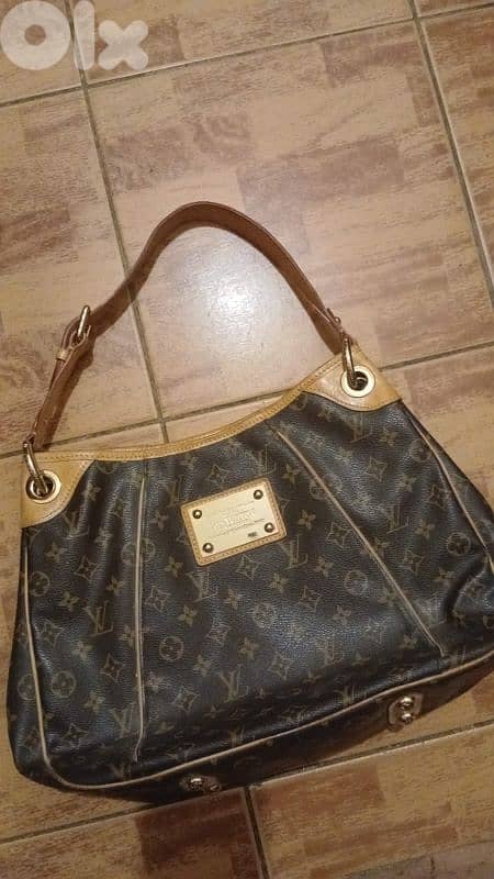 جذدان مميز 0