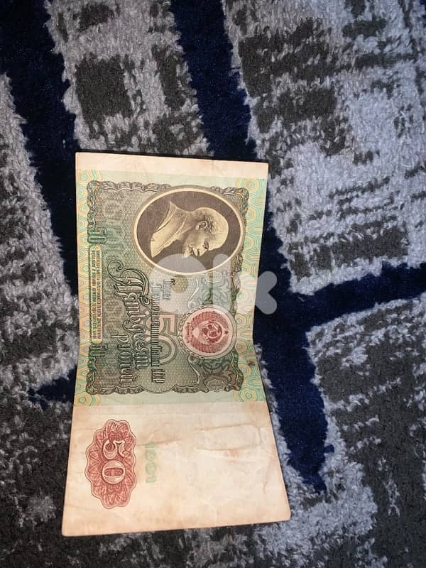 سعر الوحده ١٠ دولار ول تنين باكستاني ١٠$ والقطري والامارات بي٥$ 5