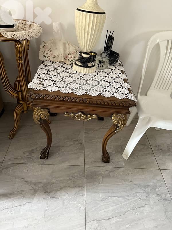 sofa with coffee table 0