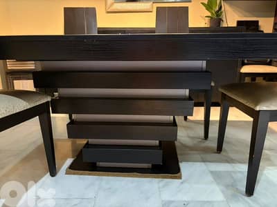 سفرة + دورسوار + ١٠ كراسي + مراية