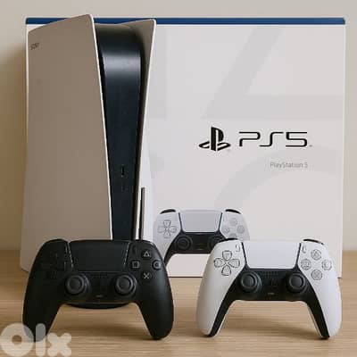 Playstation Ps5 1Tr with 2 joysticks original like new fattal warranty