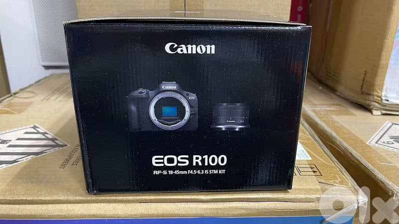 Canon Camera EOS R100 RF-S 18-45mm F4.5-6.3 IS STM Kit 0