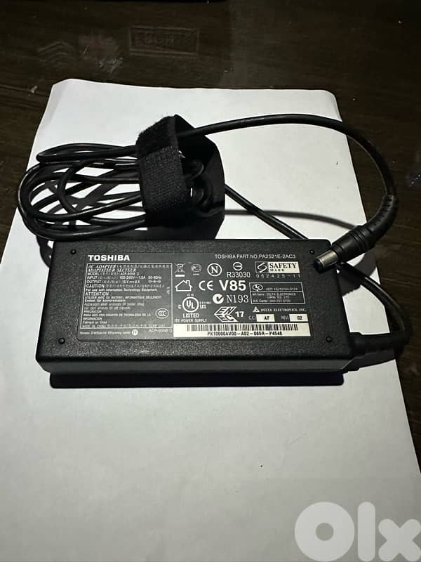 toshiba laptop charger 0