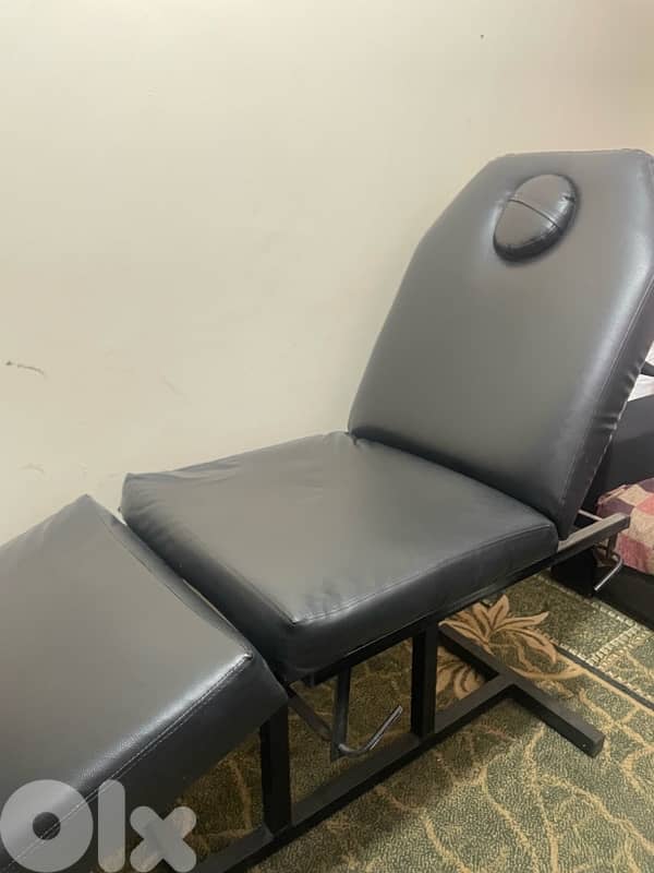 غراض صالون تجميل نسواني 0