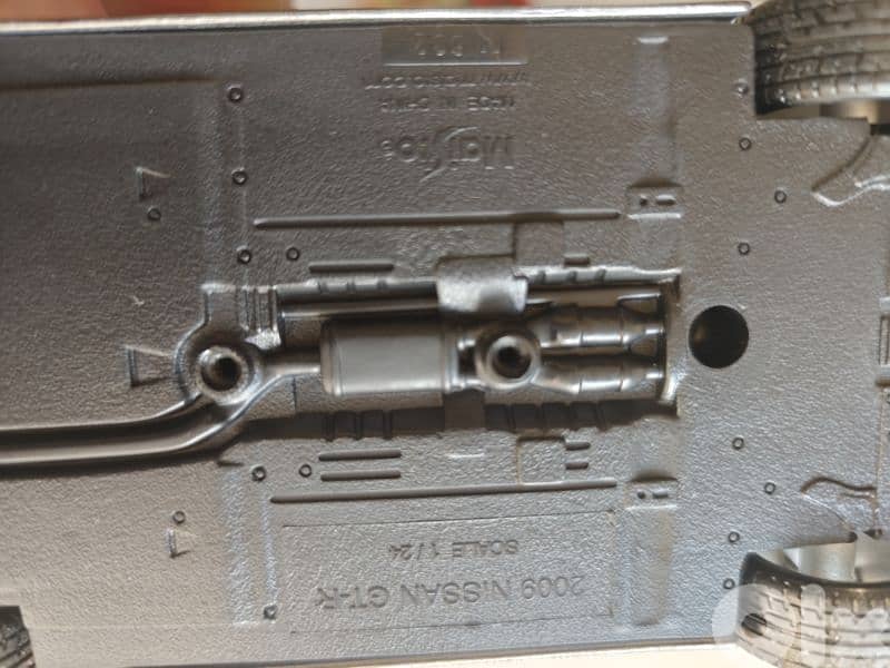 maisto 1/24, 4 cars,new beetle,nissan gtr,mercedes amg gt,bmw m4-gts 14