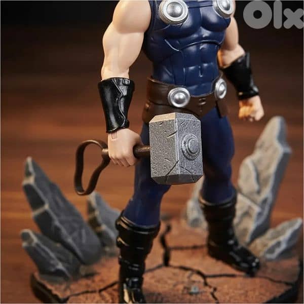 THOR Figure (Limited Quantity)  "Marvel" 6