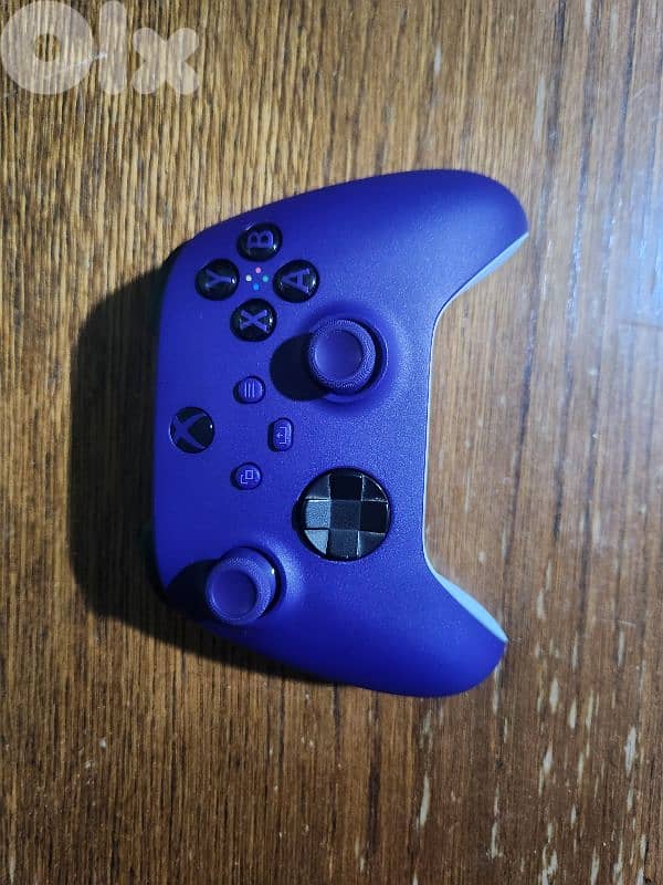 xbox series x controllers 4