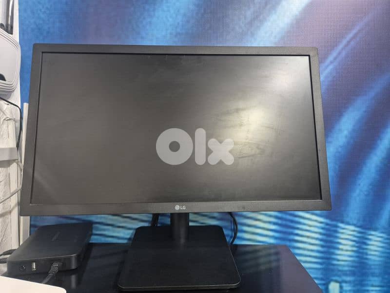 LG monitor 1