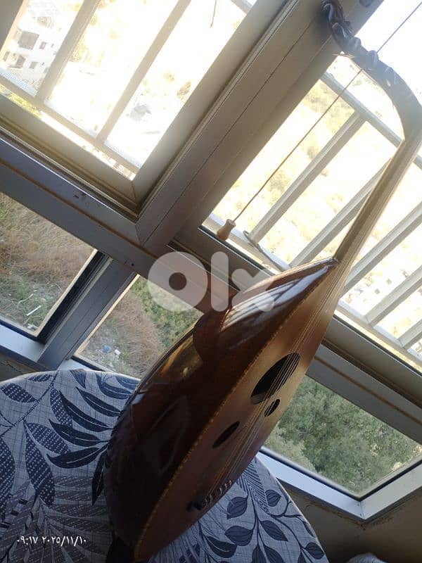 عود من اجمل اعواد هذه الفئة  صوت  من اجمل  هذه الاعواد وعالتجربة 1