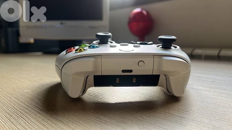 xbox series s with battery 2