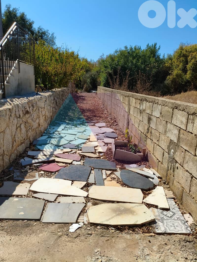 1600 m2 Prime land+open view for sale in Aamchit - أرض للبيع في عمشيت 1