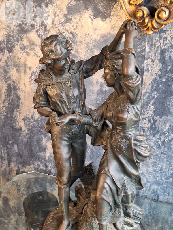 Didier Debut bronze statue 3