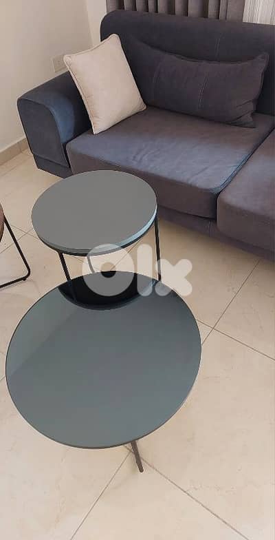 set of 2 tables