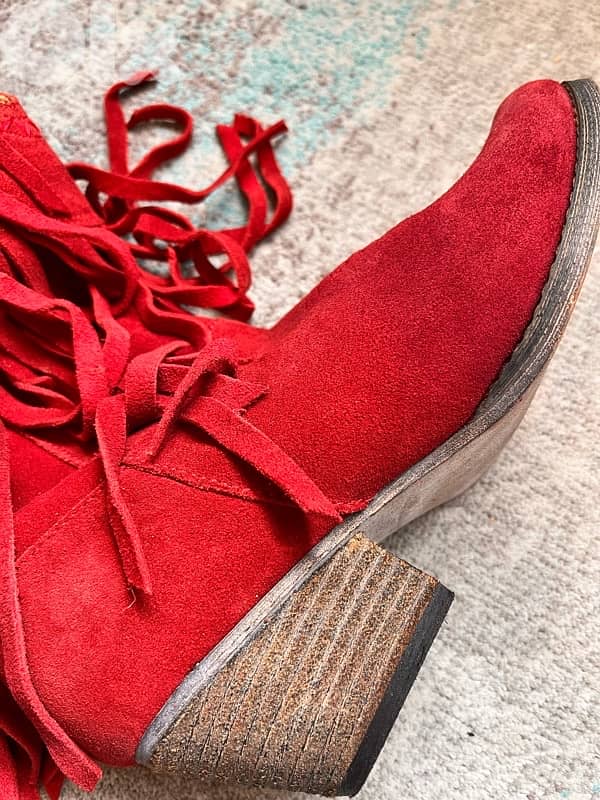 SUEDE BOOTS 4