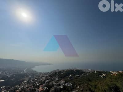 250m2 Furnished apartment+terrace+sea view 4sale in Adma - شقة في أدما