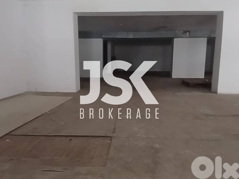L19675 - Shop & Warehouse For Rent in Dekweneh 0