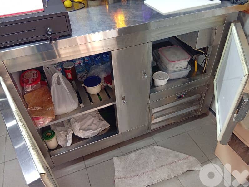 used fridge for cafe or restaurant 0