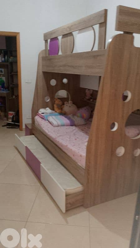 very clean bedroom 3