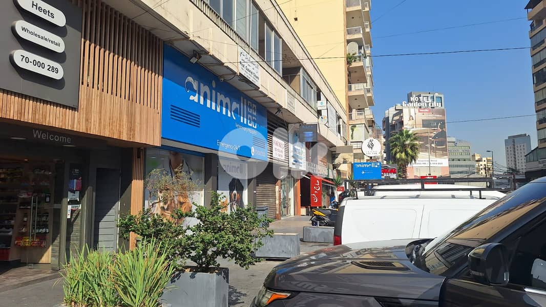 Ground Floor Showroom for Rent – 203 m² – Dekwaneh 0