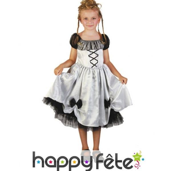 Halloween costumes 1