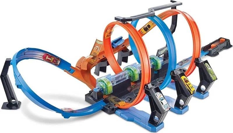 hotwheels corkscrew crash motorized track 0