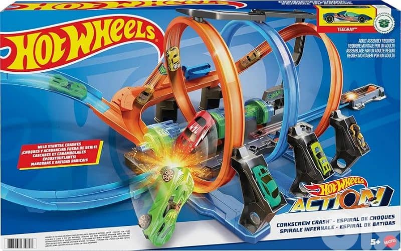 hotwheels corkscrew crash motorized track 4