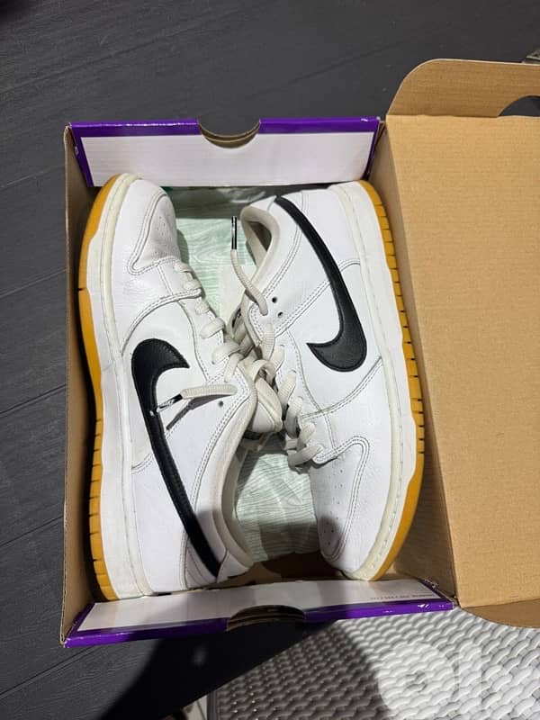 Nike dunks gum size 45 0