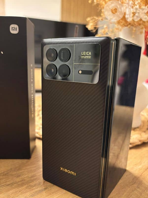 xiaomi  Mix Fold 3 256Gb 1