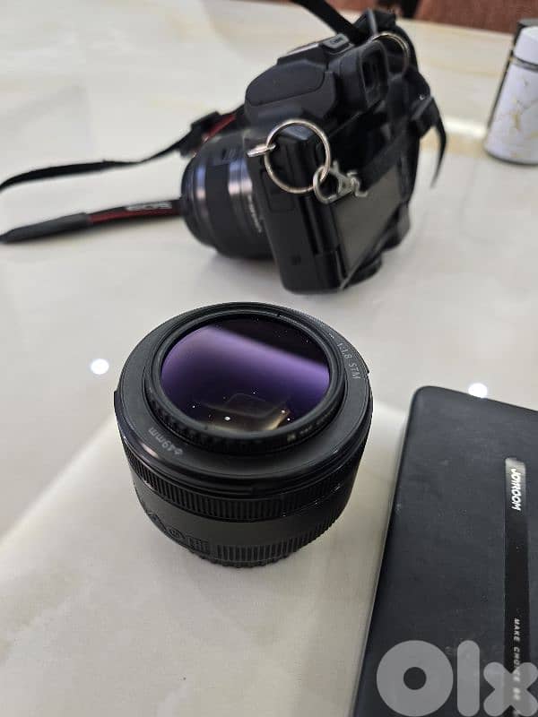 canon eos m50 with alot of accessories 8