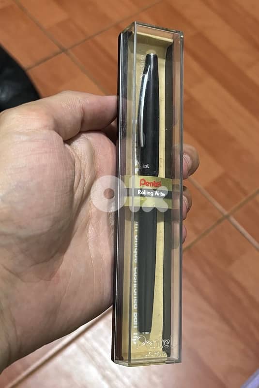 Pentel rolling writer pen, japan 0