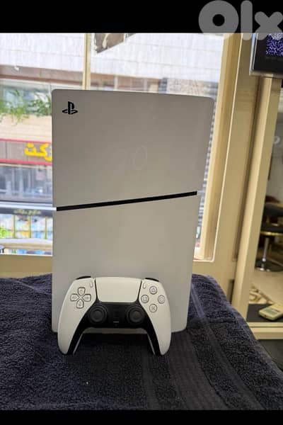 ps5 slim 1tb open box used only 1 week for sale 465$ final price