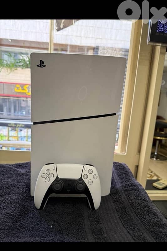 ps5 slim 1tb open box used only 1 week for sale 465$ final price 0