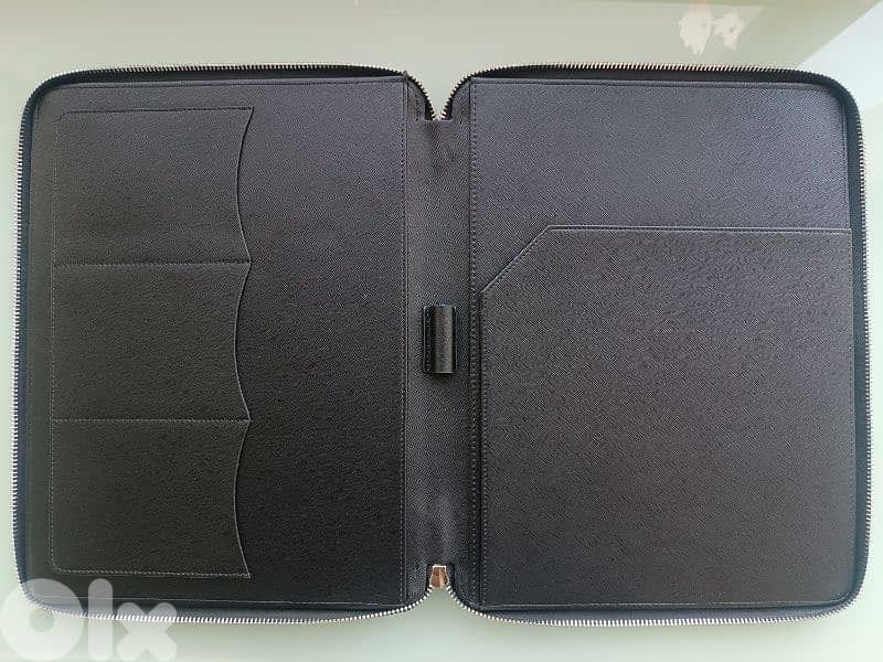 montblanc leather folder 1